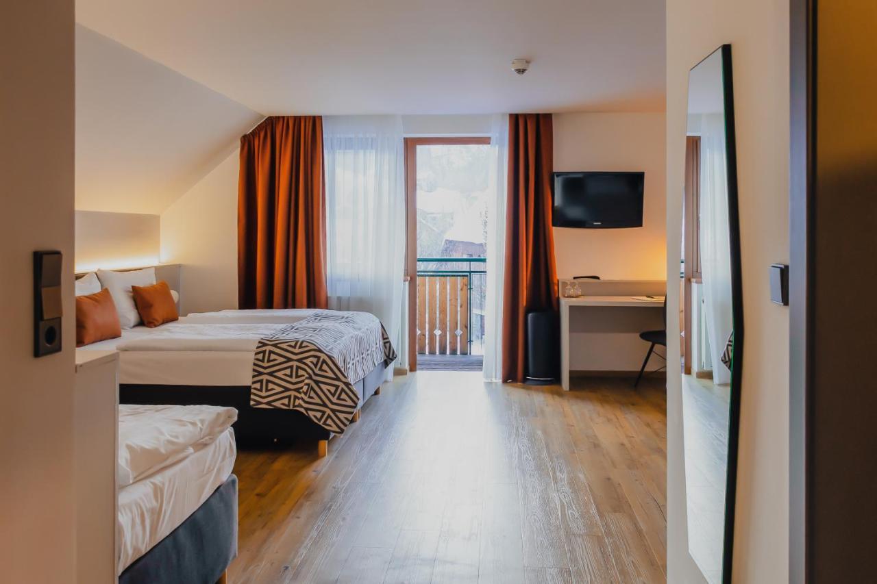 Hotel Alpenblick Kreischberg Sankt Lorenzen ob Murau Exterior photo