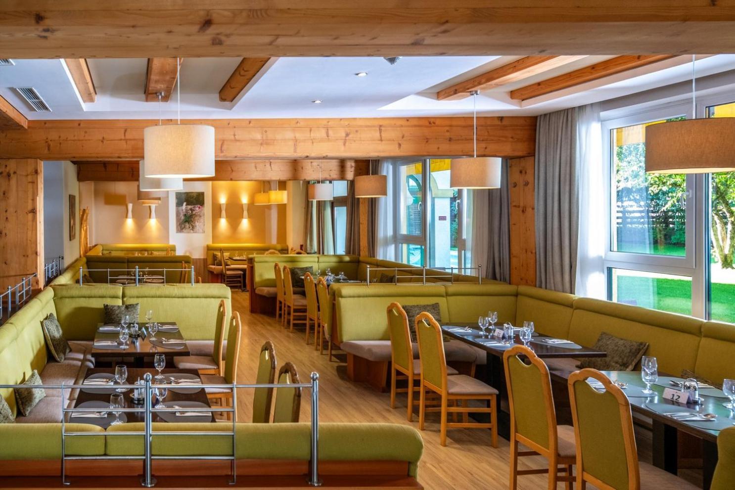 Hotel Alpenblick Kreischberg Sankt Lorenzen ob Murau Exterior photo